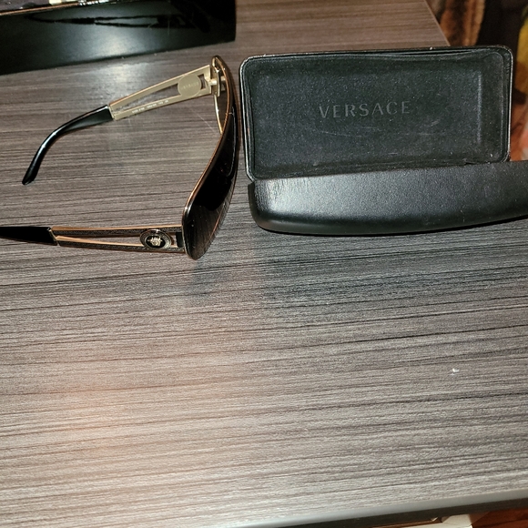 Original Versace shades main image 4